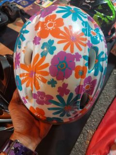 (Category: ) located in . Submitted by amandaon9store (Listing ID 1377157993, Image 1). Description: .