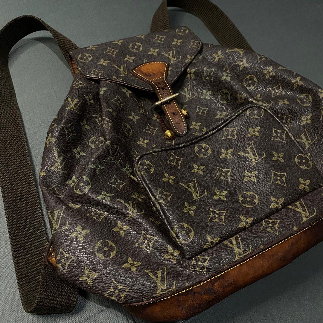 Louis Vuitton Monogram Montsouris Backpack (Category: Luxury Bags & Wallets) located in Cavite. Submitted by lit_loots (Listing ID 1377153836, Image 2). Description: Used condition Need some retouch Cavite loc 📍 - Plus sf.