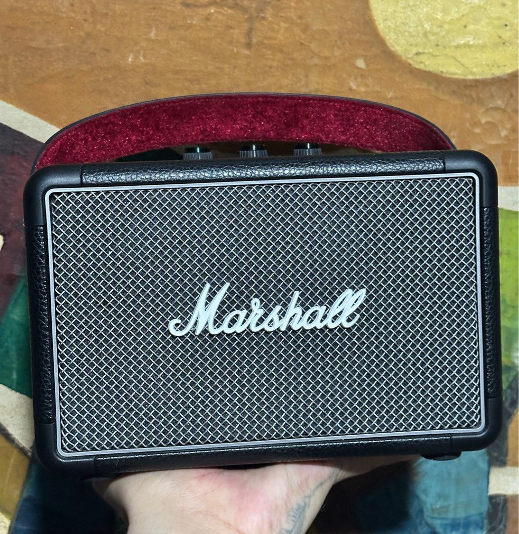 MARSHALL KILBURN II (Category: Soundbars, Speakers & Amplifiers) located in Marikina City. Submitted by dp.gadgets (Listing ID 1377181297, Image 2). Description: MARSHALL KILBURN II 20+ HOURS OF PORTABLE PLAYTIME MALL SRP: 16,990‼️ 1 Unit Kilburn II Class Speaker 1 Original Marshall cord 1 Marshall Speaker Booklet 1 Box Key Features and Specifications: Power Output: 36 Watts, with 2 x 20mm tweeters and 1 x 76mm woofer. Sound: Multi-directional so