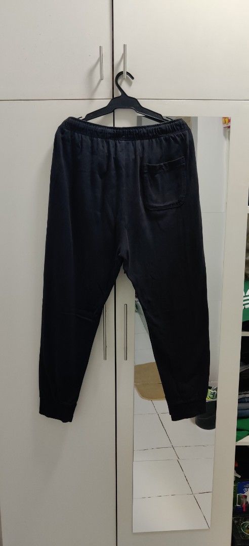 Nike Jogger Pants (Category: Joggers) located in Malabon City. Submitted by jaypd (Listing ID 1377148138, Image 2). Description: Size XXL on Tag fit to XL Free Shipping.