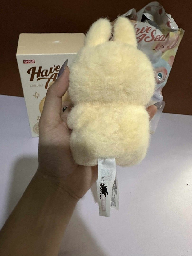 POPMART Labubu Have A Seat Sisi (Category: Designer & Blind Box Toys) located in Mandaluyong City. Submitted by coolpalmal (Listing ID 1377016907, Image 3). Description: 💛 labubu have a seat, sisi - 500 - ❗fixed price❗ - with box, foil, card - in good condition; no flaws - used as a bag charm outside only 2 times see shipping details below (shipping only!).