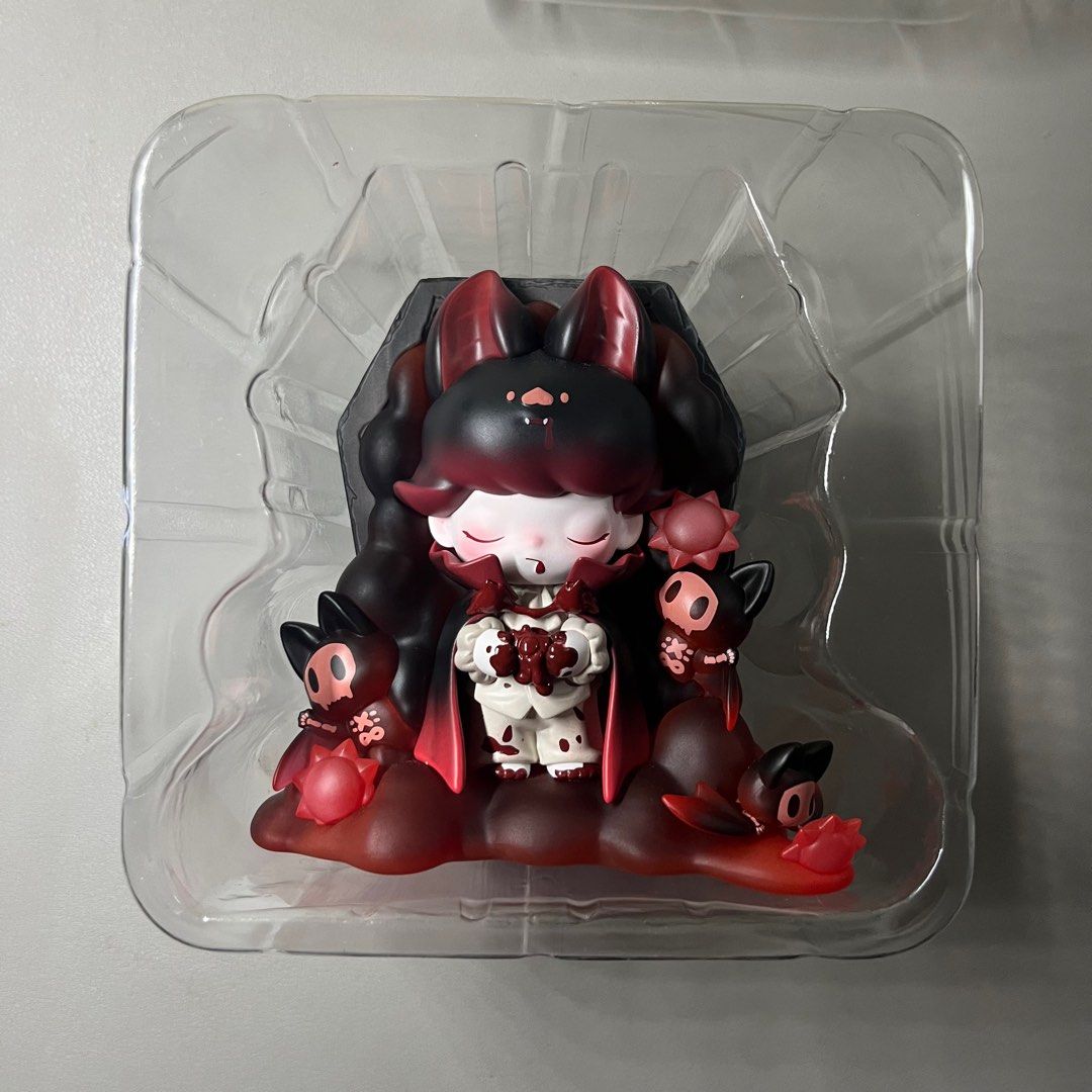 SF・ファンタジー・ホラー DIMOO Embrace the Sun DIMOO Embrace the Sun Figure - POP MART (United States)