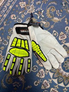 (Category: ) located in . Submitted by bundle_superstore2 (Listing ID 1377066861, Image 1). Description: .