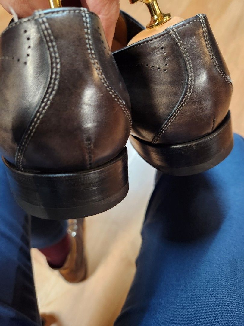 Santoni Goodyear Welted Shoes (Category: Dress Shoes) located in Pasig City. Submitted by time.to.declutter (Listing ID 1377140925, Image 3). Description: santoni goodyear welted personally owned shipping fao buyer.