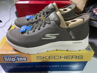 (Kategori: ) berada di . Dikirim oleh habisfajarsneakers (ID iklan 1377167329, Gambar 1). Deskripsi: .