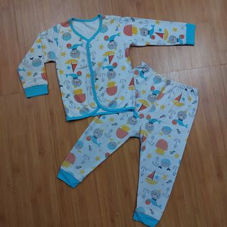 (Kategori: ) berada di . Dikirim oleh lovelice_minimall (ID iklan 1377192371, Gambar 1). Deskripsi: .