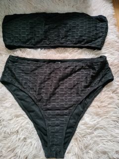 (Category: ) located in . Submitted by itschammy (Listing ID 1377010341, Image 1). Description: .