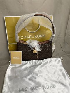(Kategori: ) berada di . Dikirim oleh nyablak.bagstore (ID iklan 1377052453, Gambar 1). Deskripsi: .