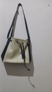 (Kategori: ) berada di . Dikirim oleh cicaww (ID iklan 1377136574, Gambar 1). Deskripsi: .