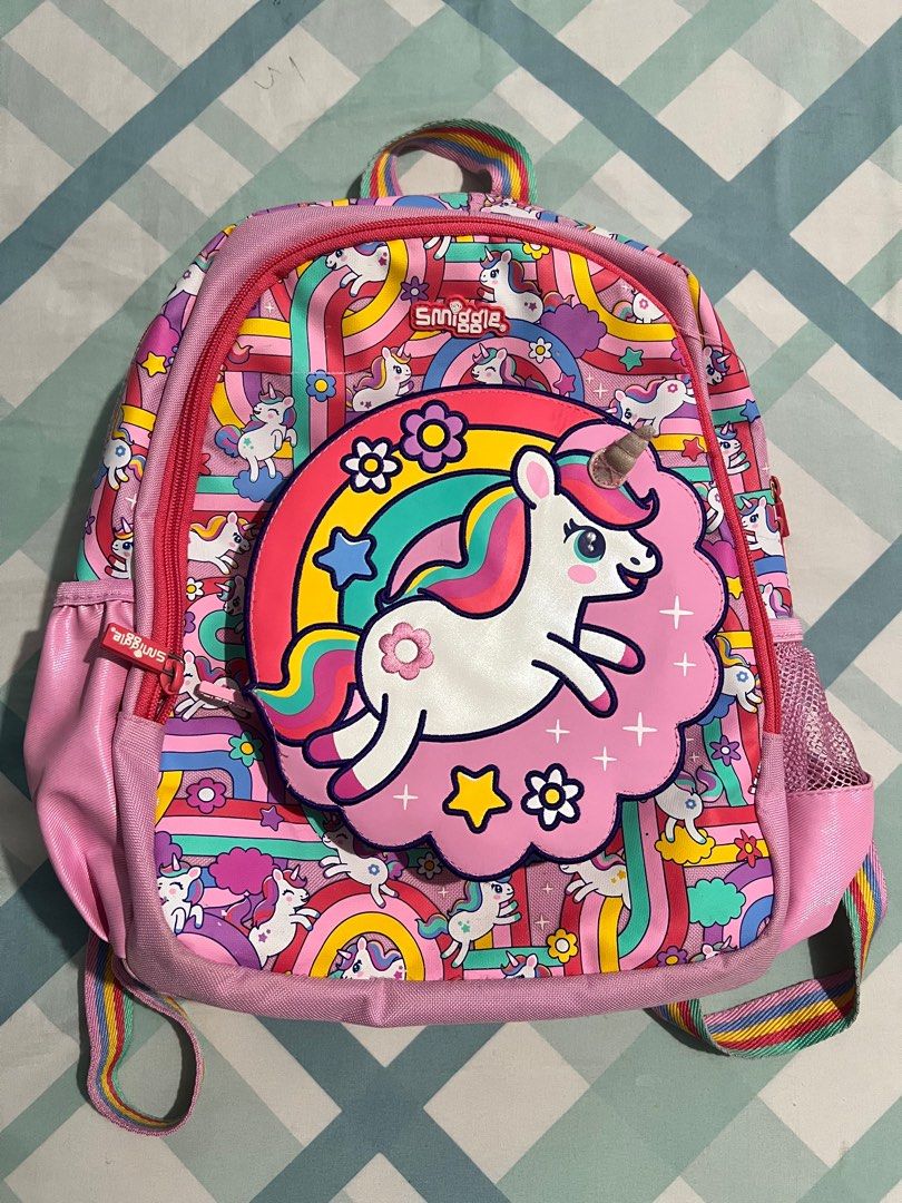 Smiggle Junior Backpack (Category: Babies & Kids Fashion) located in Catbalogan. Submitted by declutterfind (Listing ID 1377095111, Image 1). Description: Bought 3k at official sm website With proof of reciept and delivery .