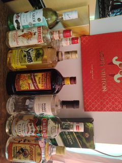 (Category: ) located in . Submitted by kiatliquor88 (Listing ID 1352917696, Image 1). Description: .