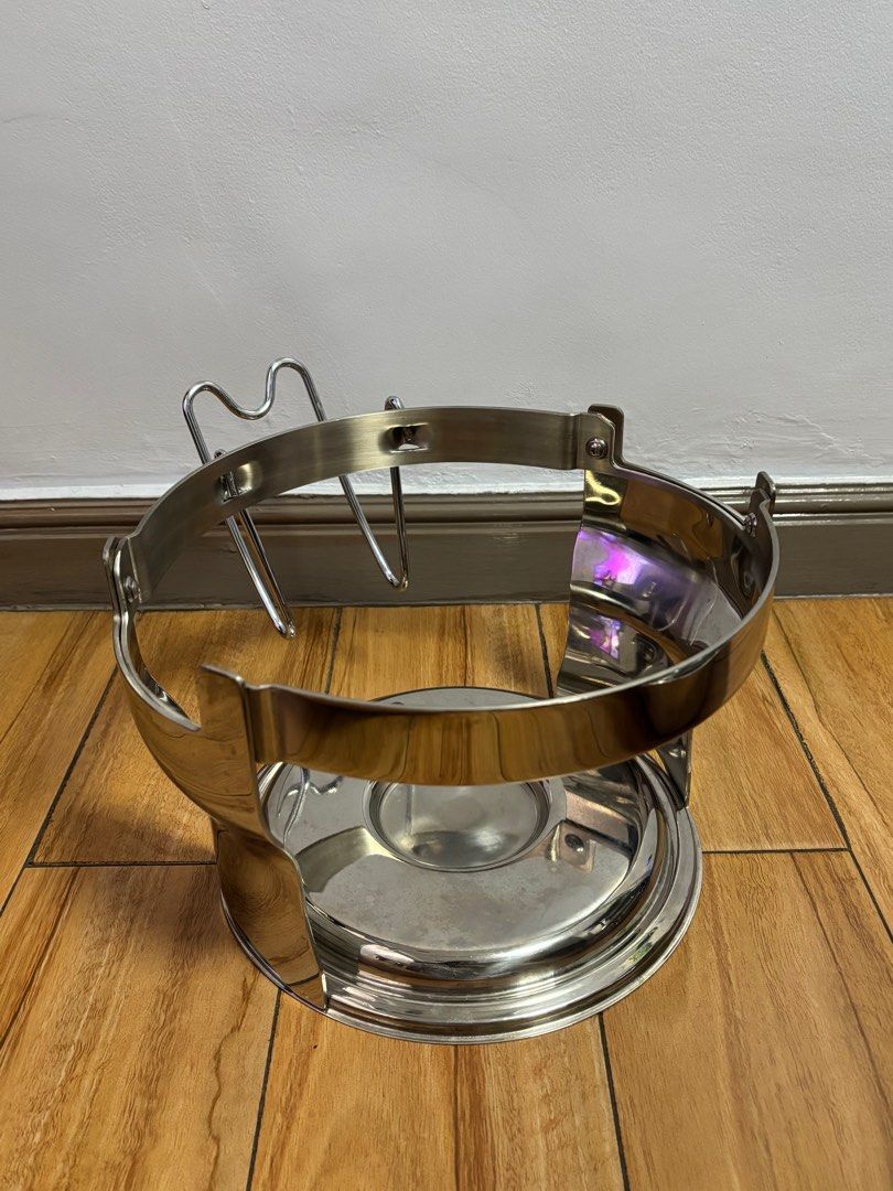 Stainless Steel Chafing Dish Set (Category: Cookware & Accessories) located in Manila. Submitted by yvumiaa (Listing ID 1377051448, Image 3). Description: - Well used - Good condition - 6 sets available! - 4 quart / 3.7 liter capacity - May be used to serve hot or chilled food - Stainless steel insert pan can be used yo bake or warm foods before placing in chafer - Perfect for tabletop or buffet use - Shatter resistant glass lid for viewing food 