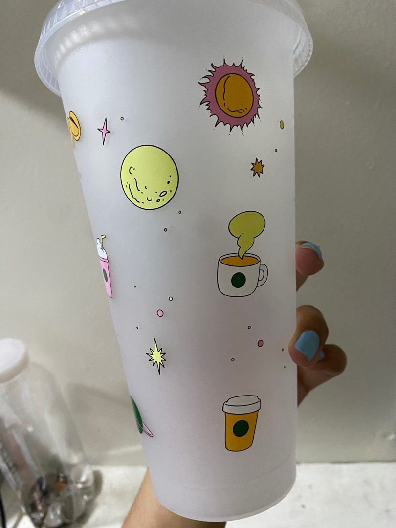 Starbucks Reusable Cup (Category: Water Bottles & Tumblers) located in Manila. Submitted by rosetteliab (Listing ID 1377066081, Image 3). Description: Issue: Missing straw, can be replaced with metal straw.