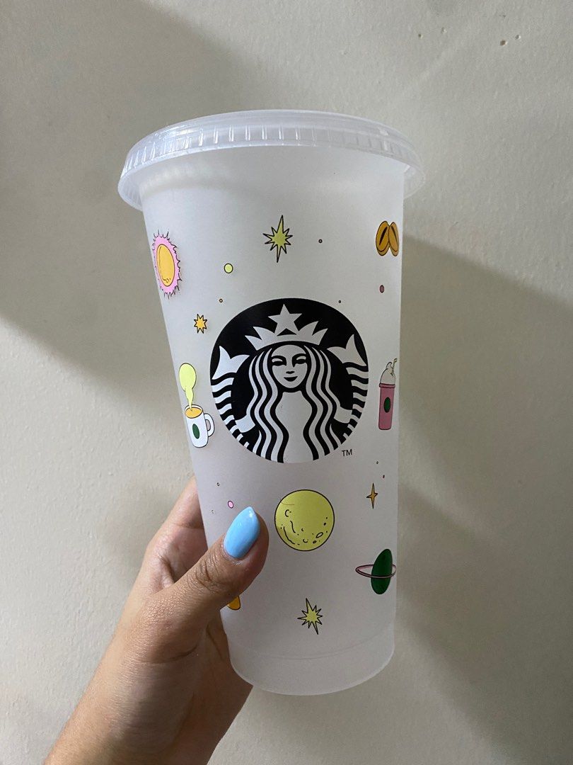 Starbucks Reusable Cup (Category: Water Bottles & Tumblers) located in Manila. Submitted by rosetteliab (Listing ID 1377066081, Image 1). Description: Issue: Missing straw, can be replaced with metal straw.