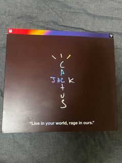 （分類：）位於 。 由 ronaldtk 提交（商品編號 1377159579，圖片 1）。簡介： 。