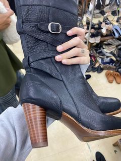 (Category: ) located in . Submitted by j4rty_closet (Listing ID 1377095715, Image 1). Description: .