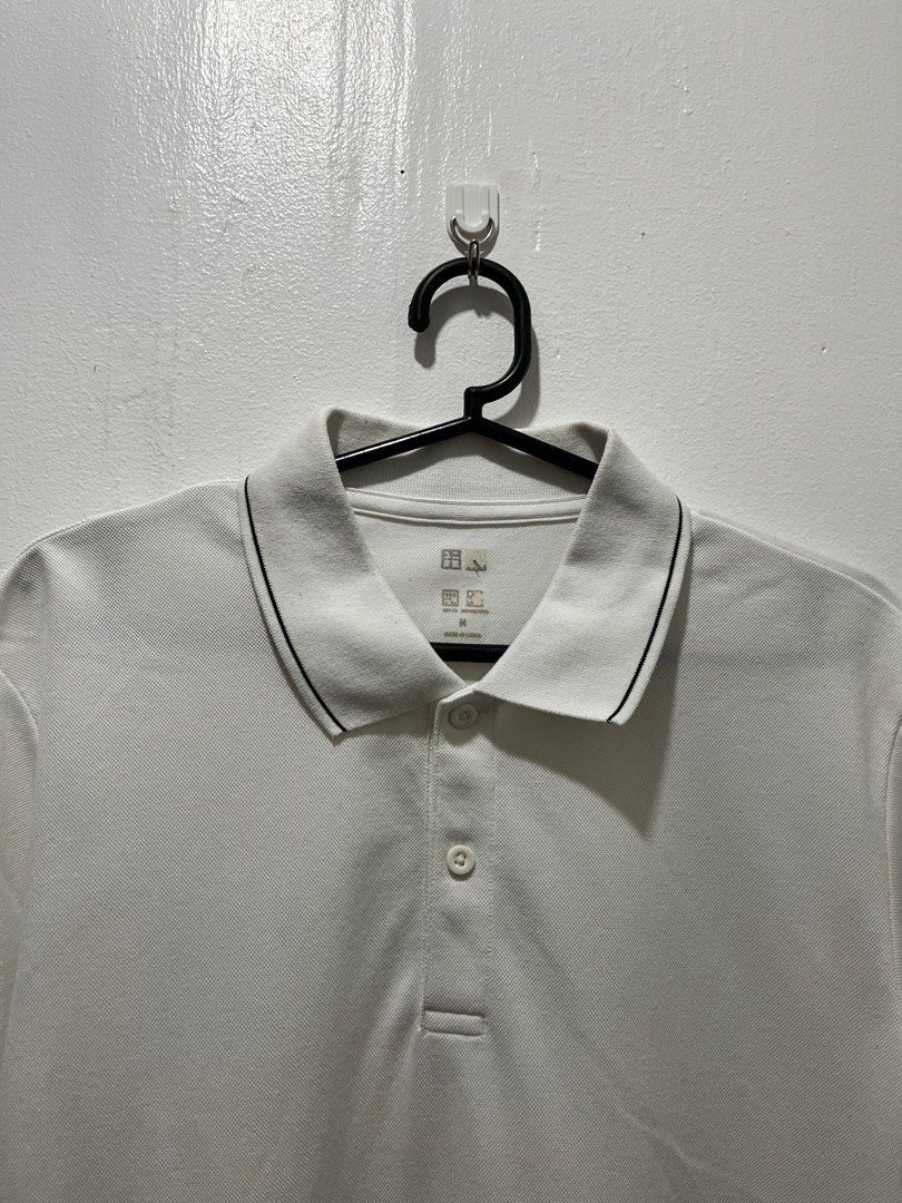 UNQLO DryEx Poloshirt (Category: Tshirts & Polo Shirts ) located in San Carlos. Submitted by claaark (Listing ID 1377027657, Image 3). Description: UNQLO DryEx Poloshirt Condition: 9/10 Color rate: 9/10 Dimensions: L26 W18 Size on tag: Medium rfs: decluttering Location: Pureza Sampaloc Manila mop: Banktransfer/ Cash via Meetup/ Lalamove/ JnT price is negotiable for multiple orders! .