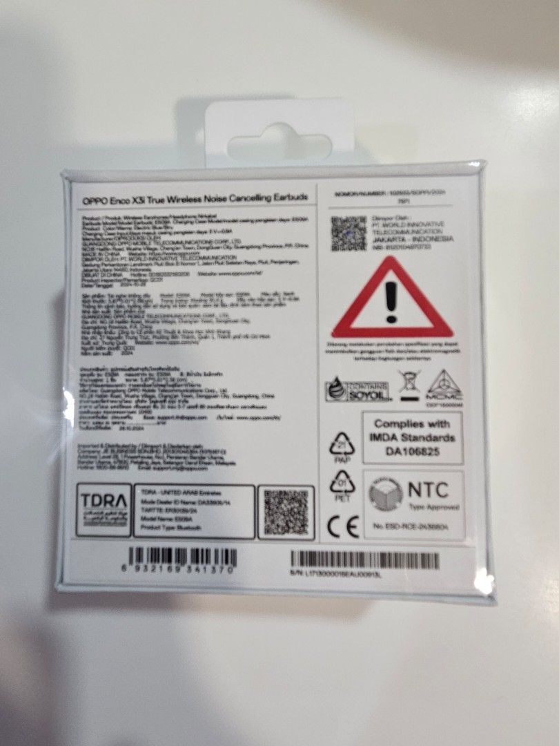 OPPO ENCO X3i Wireless Earbuds (Category: Other Mobile & Gadget Accessories) located in Singapore. Submitted by mona.collection (Listing ID 1377143292, Image 2). Description: packaging unopen..