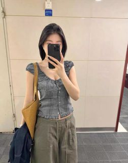 (Category: ) located in . Submitted by parkjeongwoo (Listing ID 1377165289, Image 1). Description: .