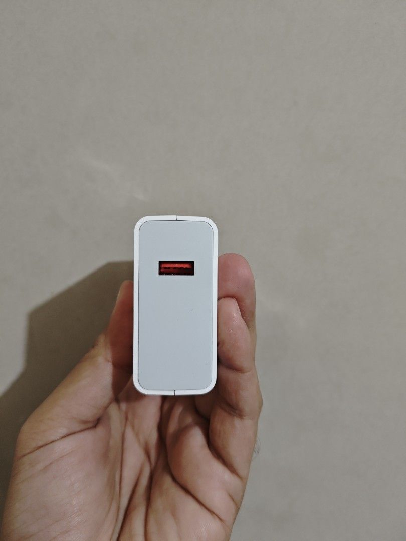 Xiaomi 120w charger set (Category: Chargers & Cables) located in Quezon City. Submitted by unboxingtito (Listing ID 1377075687, Image 3). Description: Brand new and unused. with box and cable..