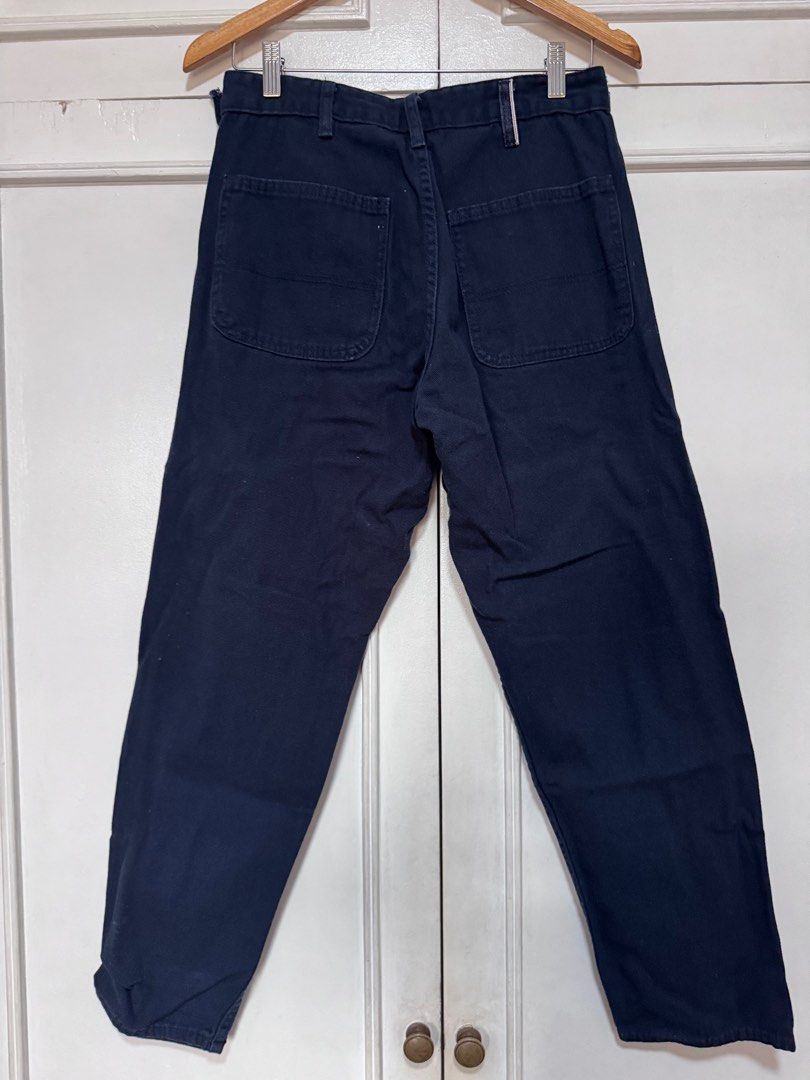 Zara Navy Baker Pants (Category: Jeans) located in San Juan City. Submitted by luigi911 (Listing ID 1377094230, Image 2). Description: Issue: belthole falling off Tag 29 Waist 29 Hips 39 Thigh 23 Front rise 27 Inseam 28 Opening 13.