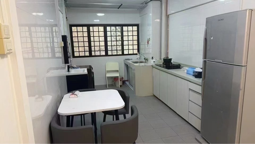 (Category: ) located in . Submitted by iGarangGuni (Listing ID 1377299509, Image 1). Description: .