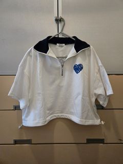 （分類：）位於 。 由 kpop_52613 提交（商品編號 1377231173，圖片 1）。簡介： 。