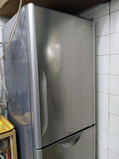 （分類：）位於 。 由 brendask2090130 提交（商品編號 1377233162，圖片 1）。簡介： 。