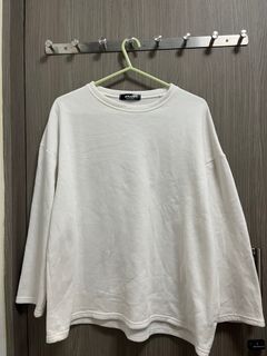 寬鬆白色衛衣 white sweater64246018774531110