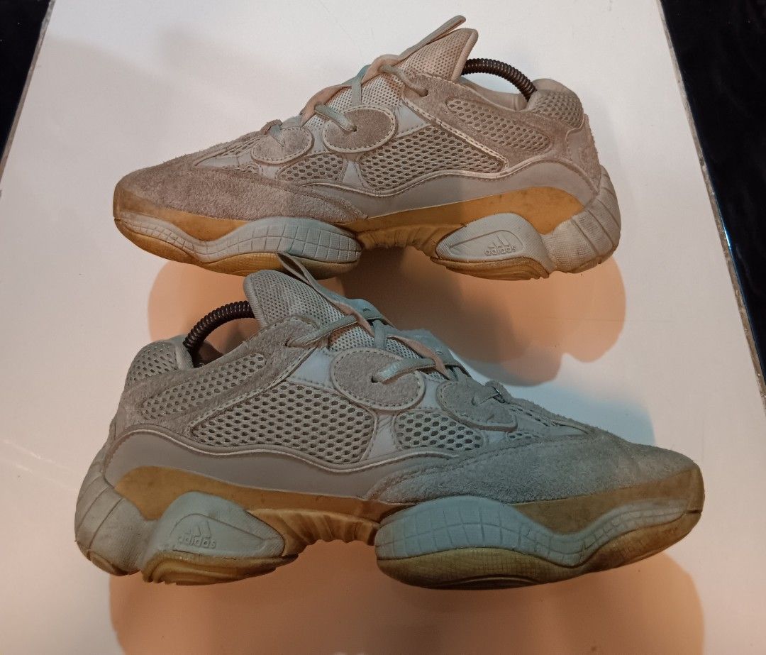 adidas gazelle silver green womens adidas Yeezy Boost 700 V2 Tephra