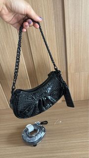 (Kategori: ) berada di . Dikirim oleh prelovedyuanokta (ID iklan 1377282286, Gambar 1). Deskripsi: .