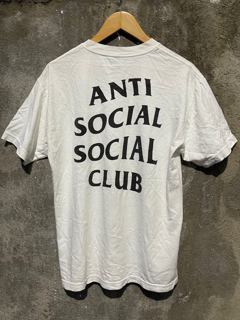 Anti Social Social Club I’m Losing My Mind T Shirt (Category: Tshirts & Polo Shirts ) located in Manila. Submitted by thevintage90_sretro. (Listing ID 1377215936, Image 3). Description: Anti Social Social Club I’m Losing My Mind T Shirt Made in USA Medium Legit 📩.