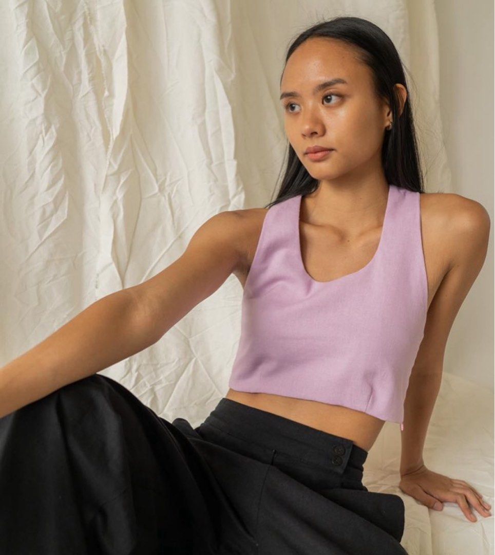 araw the line melfi top in oat (Category: Sleeveless) located in Angeles City. Submitted by bonibonita (Listing ID 1377205018, Image 2). Description: bought from another carouseller ive never worn it size xs .