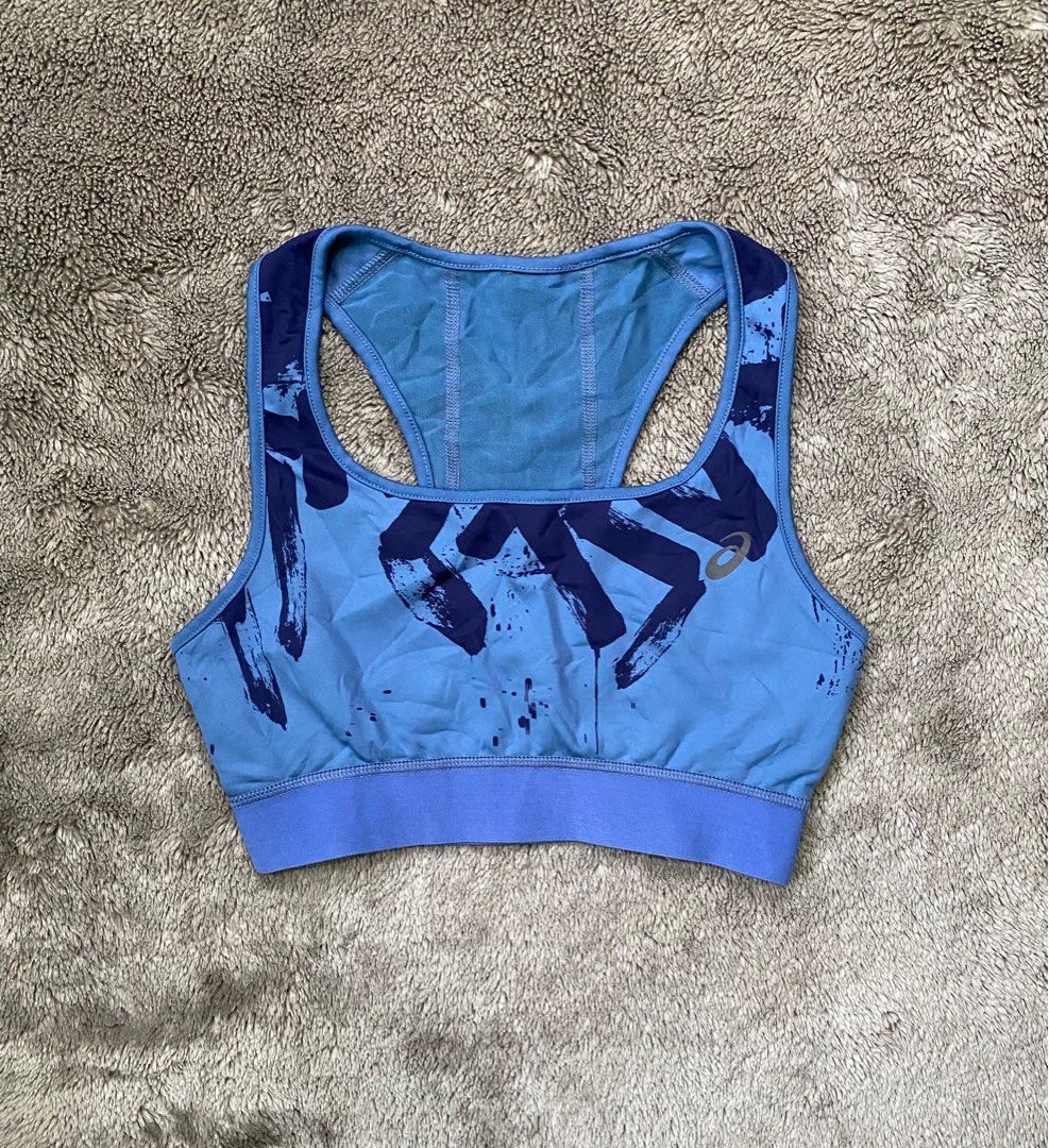 Asics Sportwear Bra (Category: Activewear) located in Cebu City. Submitted by markvoid (Listing ID 1377319123, Image 1). Description: Asics Sportwear Bra >Excellent Condition >Cut Washtag Only >Color Rate: 9/10 >Color May Vary Due To Light >Size: Small >Price+SF >MOP: Gcash/Bank Transfer >Shipping: J&T Cebu City.