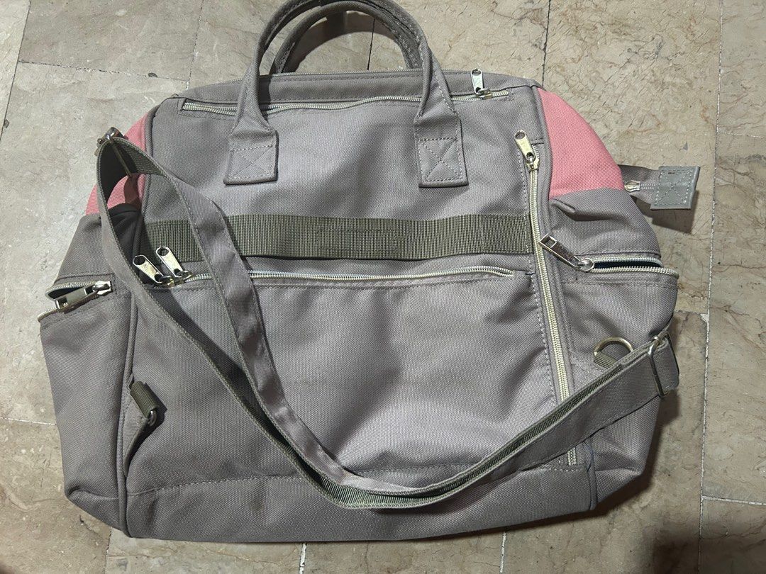 Authentic Anello Diaper Bag / Backpack (Category: Backpacks) located in Rizal. Submitted by katcascloset (Listing ID 1377273072, Image 3). Description: .