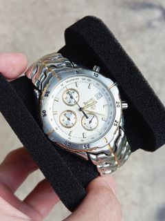 (Category: ) located in . Submitted by watchcycle6100 (Listing ID 1377324705, Image 1). Description: .