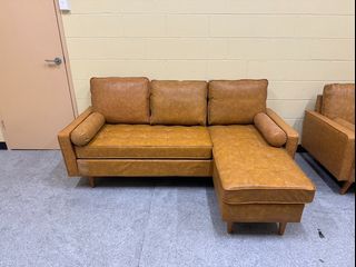 (Category: ) located in . Submitted by priceworthfurniture (Listing ID 1377197935, Image 1). Description: .