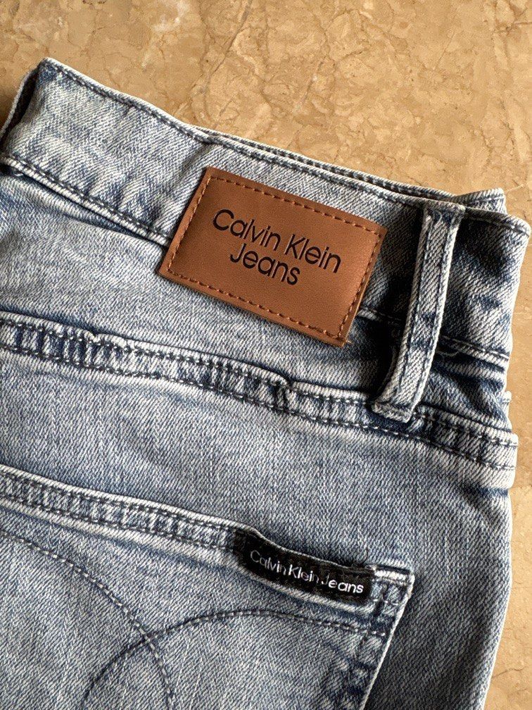 Calvin Klein Jeans (Light blue denim) - Never been worn (Category: Jeans) located in Paranaque City. Submitted by docyp (Listing ID 1377249720, Image 3). Description: For sale! ❤️ Item: Calvin Klein Jeans Color: Light blue denim Size: Womens, 28, skinny Condition: Excellent and never been worn. RFS: My sister bought it but sadly it didn’t fit her. Last price posted. Strictly no returns on clothing wear so make sure you know your size. Meet ups ca