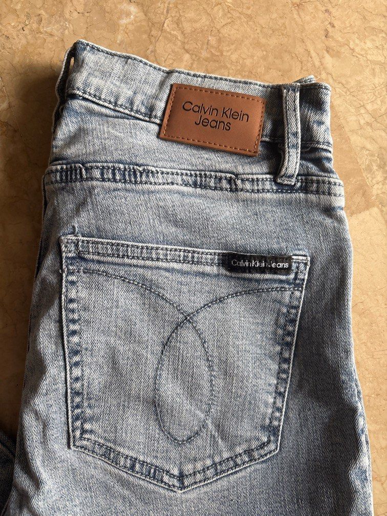Calvin Klein Jeans (Light blue denim) - Never been worn (Category: Jeans) located in Paranaque City. Submitted by docyp (Listing ID 1377249720, Image 2). Description: For sale! ❤️ Item: Calvin Klein Jeans Color: Light blue denim Size: Womens, 28, skinny Condition: Excellent and never been worn. RFS: My sister bought it but sadly it didn’t fit her. Last price posted. Strictly no returns on clothing wear so make sure you know your size. Meet ups ca