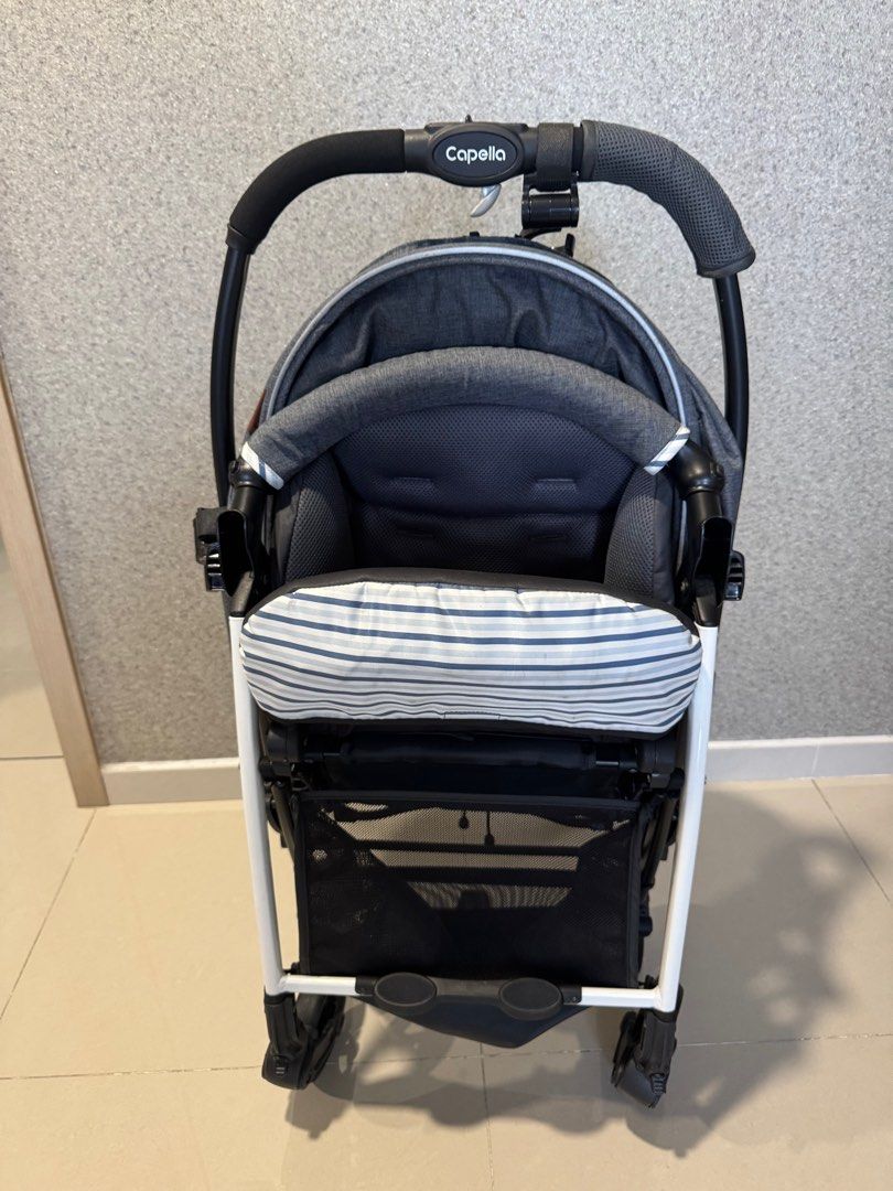 Capella Stroller - Like New Condition (Category: Strollers) located in Singapore. Submitted by yalanchun (Listing ID 1377234465, Image 2). Description: Gently used Capella stroller in excellent condition. Features a comfortable seat and a sunshade. The stroller is easy to maneuver and folds compactly for storage. Price is negotiable..