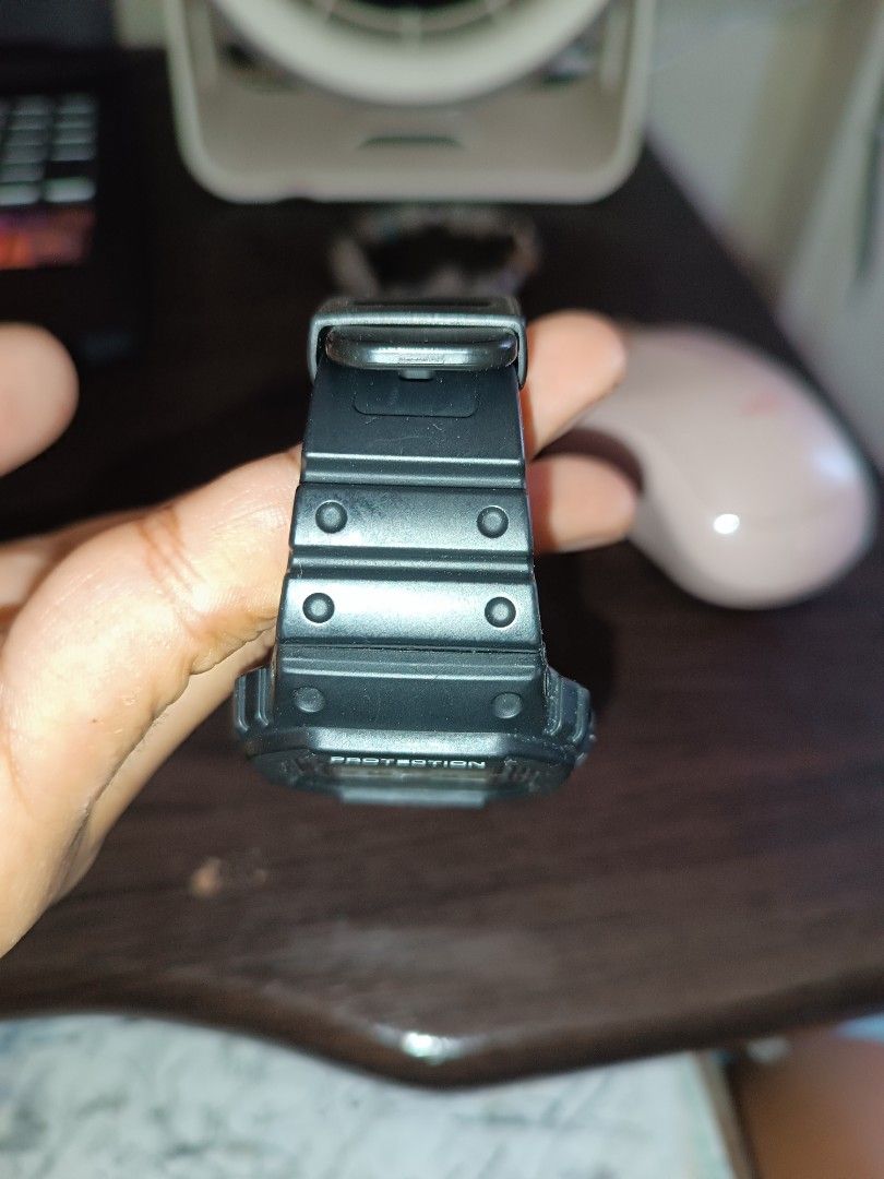 CASIO DW-5600UE BLACK G-SHOCK 793108 (Category: Men's Watches) located in Manila. Submitted by shanlinnnnn (Listing ID 1377217592, Image 2). Description: From Japan. Slightly used •Negotiable.