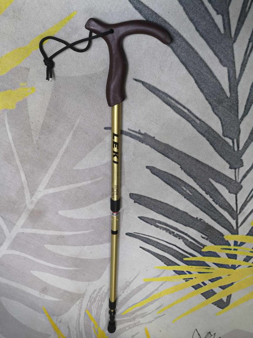 Crutch Handle Walking Stick (Category: Other Assistive Aids) located in Santa Cruz. Submitted by jmy_surplus.2 (Listing ID 1377290962, Image 1). Description: Size ; L - 78 W - 14 Color ; Brown Type ; Walking Stick Brand ; No brand Material ; Alloy Style ; Brown Gold Walking Stick MK A JMY 2.