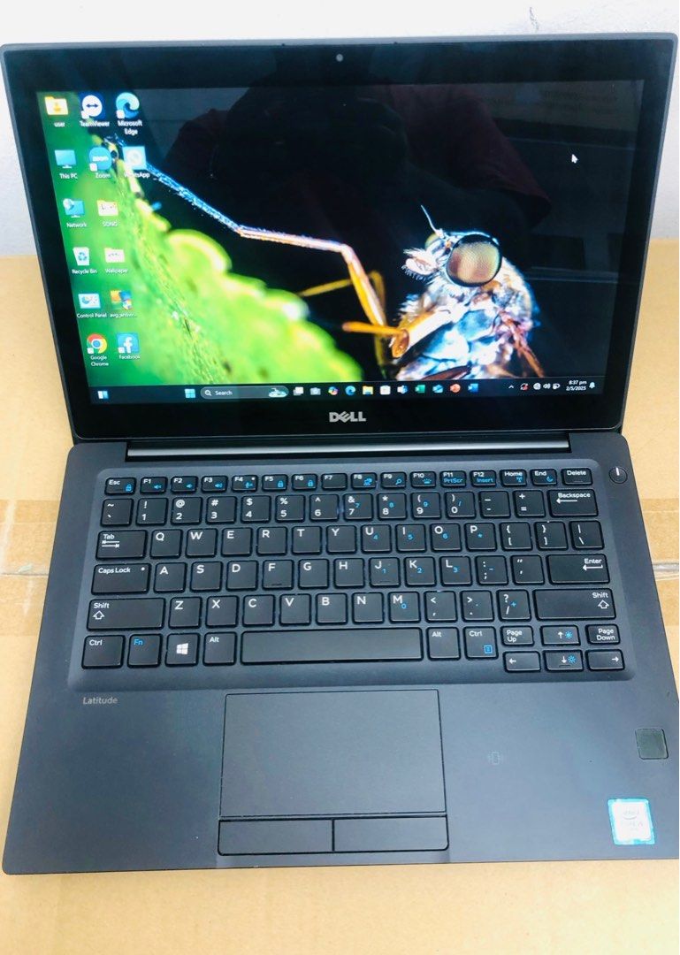 Dell Latitude 7280 Touchscreen Laptop | i5 7th Gen | 256GB SSD /8GB RAM | Win 11 Pro | FREE Bag & Mouse Perfect for students, professionals, and everyday use — compact, durable, and feature-rich (Category: Laptops & Notebooks) located in Singapore. Submitted by khandoker_ramisa (Listing ID 1377197905, Image 1). Description: Dell Latitude 7280 Touchscreen Laptop – Compact, Powerful & Ready to Go! Specifications: • Model: Dell Latitude 7280 • Proce