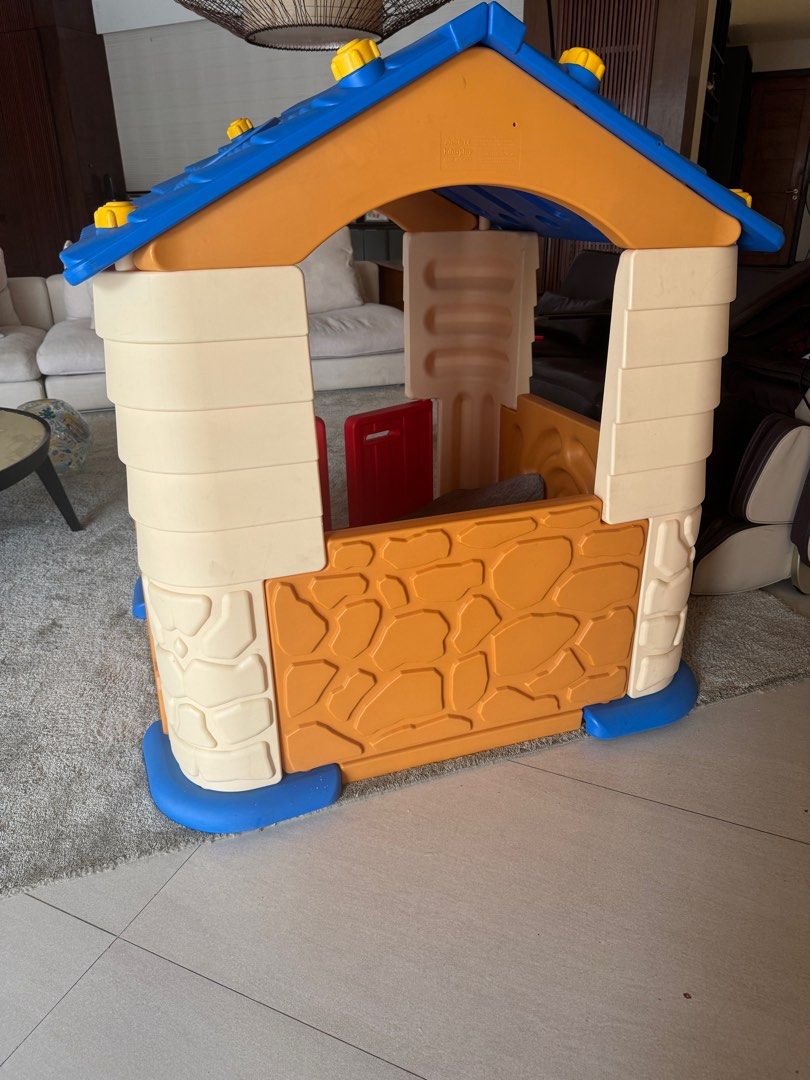 eduplay playhouse (Category: Infant Playtime) located in Taguig. Submitted by vintagekid (Listing ID 1377230461, Image 3). Description: complete inclusions.