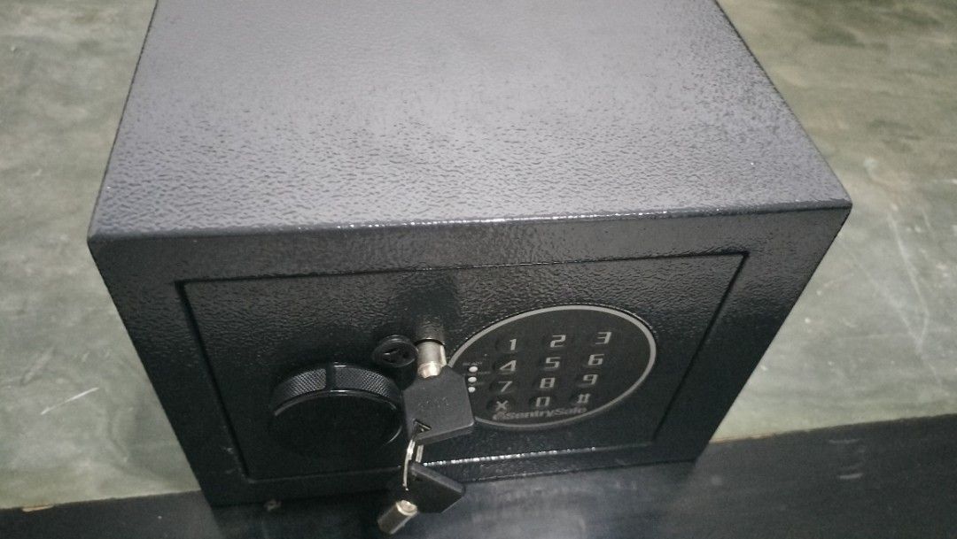 Electronic Safe64885053197186112