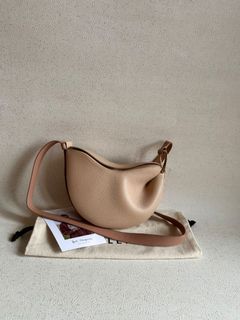 (Kategori: ) berada di . Dikirim oleh kiano_shoes (ID iklan 1377293739, Gambar 1). Deskripsi: .