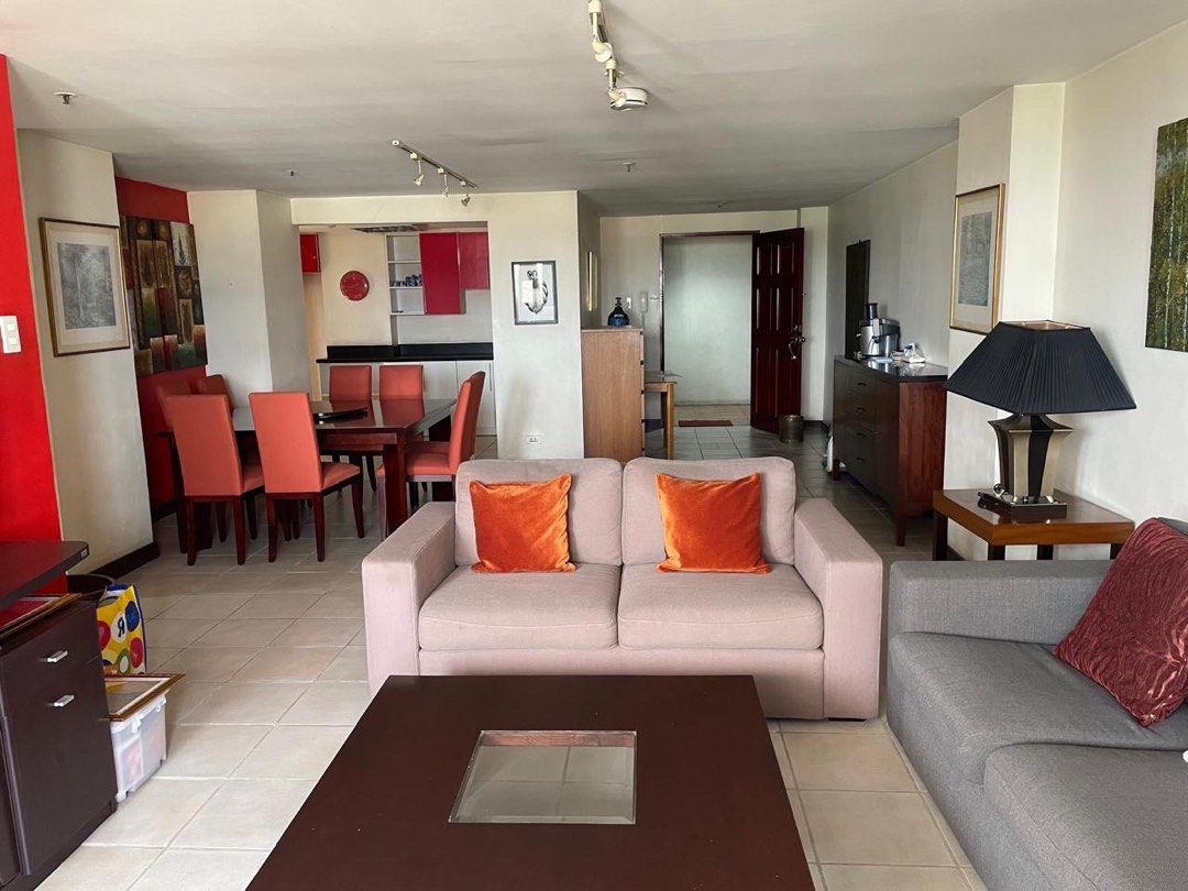 FOR SALE: 3BR PHOENIX HEIGHTS, PASIG (Category: Apartments & Condos) located in Quezon City. Submitted by cao_ocampo (Listing ID 1377251101, Image 2). Description: FOR SALE: PHOENIX HEIGHTS CONDO, PASIG 134sqm 3 bedroom Masters has sunset 3 T&B Big living and dining area (morning sun) Maids room Utility and dirty kitchen 1 parking slot G3 14.6M slightly neg 📸 https://drive.google.com/drive/folders/1nSlX42PUMl8E8NtpoFjWr-6c4BM5DT84 Cao Ocampo #44