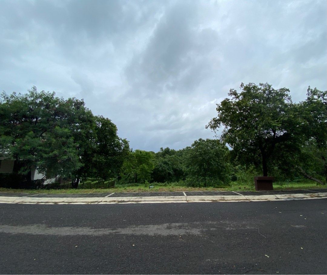 (Category: ) located in . Submitted by renz_yao (Listing ID 1377351473, Image 1). Description: .