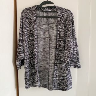 (Category: ) located in . Submitted by shopsundayx (Listing ID 1377255696, Image 1). Description: .