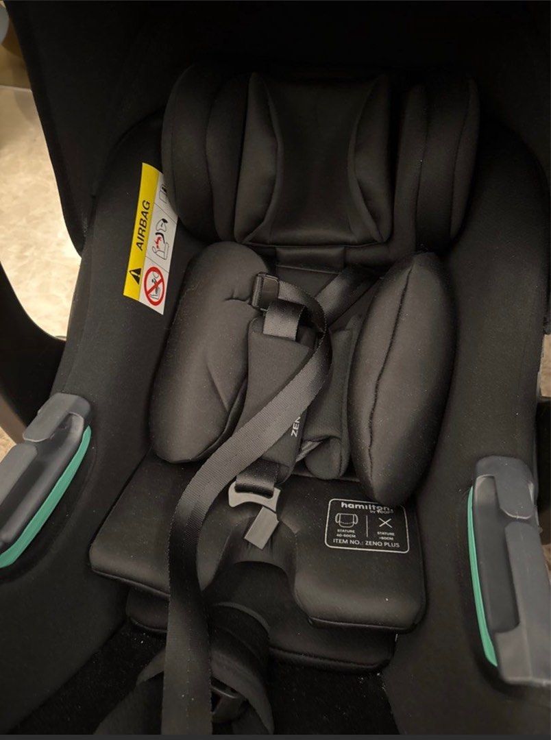 Hamilton Zeno Car seat Infant (Category: Car Seats) located in Singapore. Submitted by h.m.u (Listing ID 1377270795, Image 3). Description: Used less than 10times. Comes with adaptor. Vacuumed and cleaned. Fast deal @ $80 .